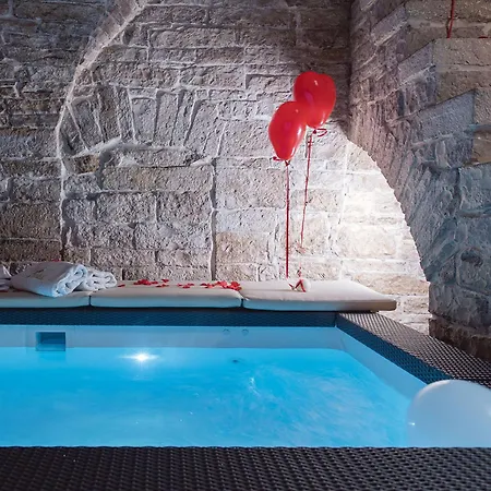 Bed & Breakfast Rhea Luxury 4*