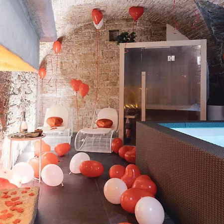 Bed & Breakfast Rhea Luxury Terlizzi