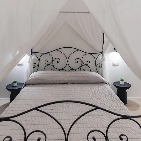 Rhea Luxury לינה וארוחת בוקר טרליצי